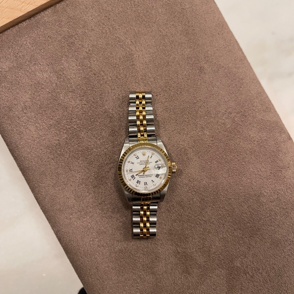 Ladies Rolex Two-Tone 18K/SS Datejust White Diamond Roman 69173 - Picture 3 of 8